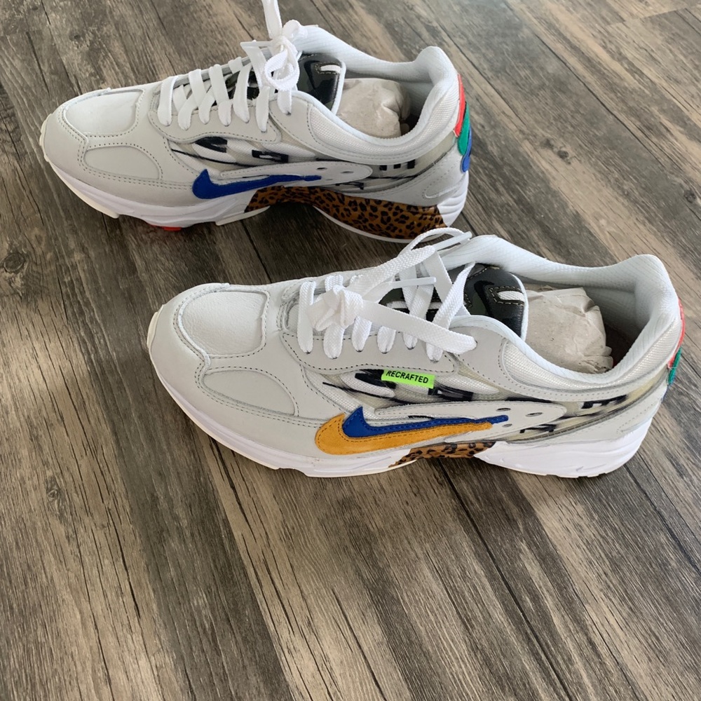 Brand New Nike Ghost Racer - Picture 5 of 5